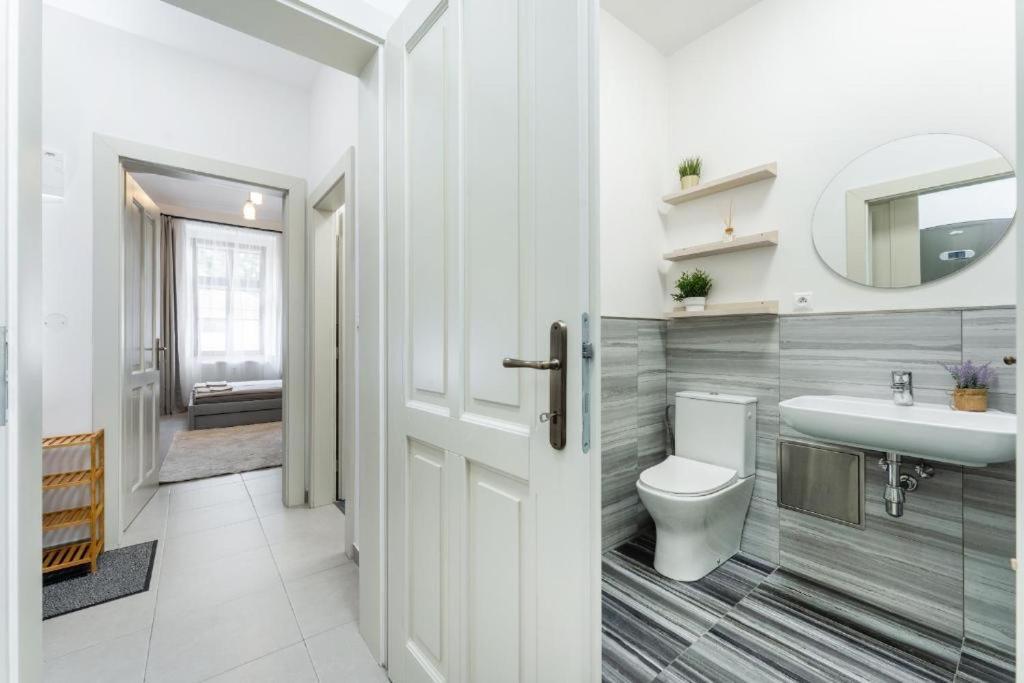 Nice Apartman In New Town Prague Διαμέρισμα Εξωτερικό φωτογραφία