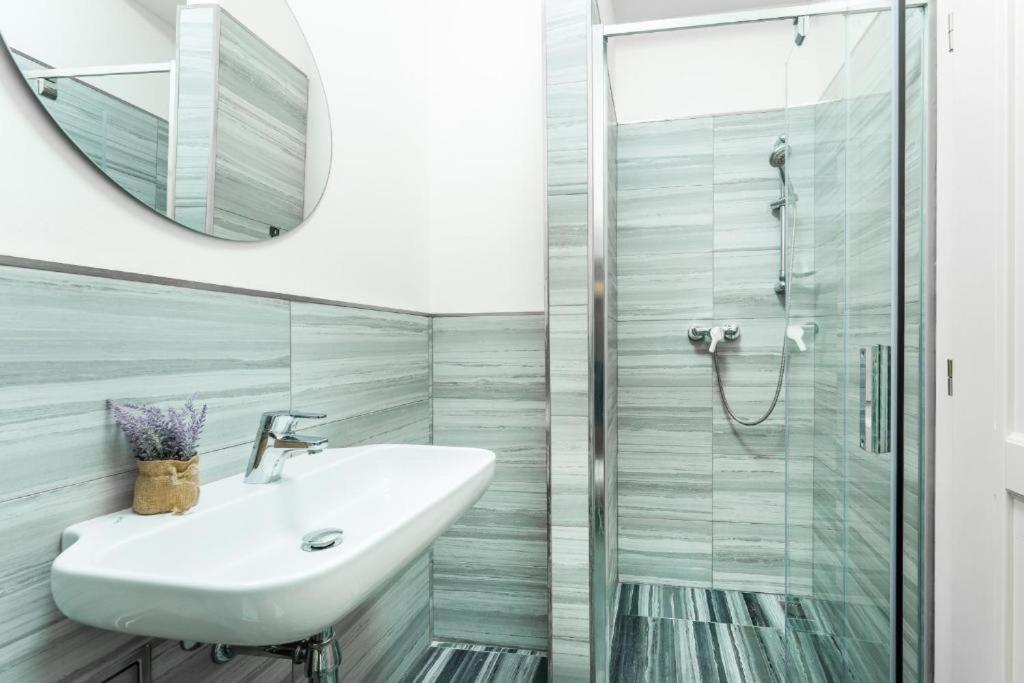 Nice Apartman In New Town Prague Διαμέρισμα Εξωτερικό φωτογραφία