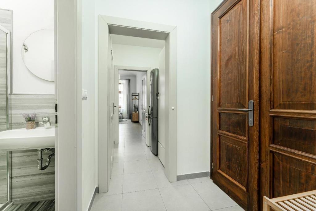 Nice Apartman In New Town Prague Διαμέρισμα Εξωτερικό φωτογραφία